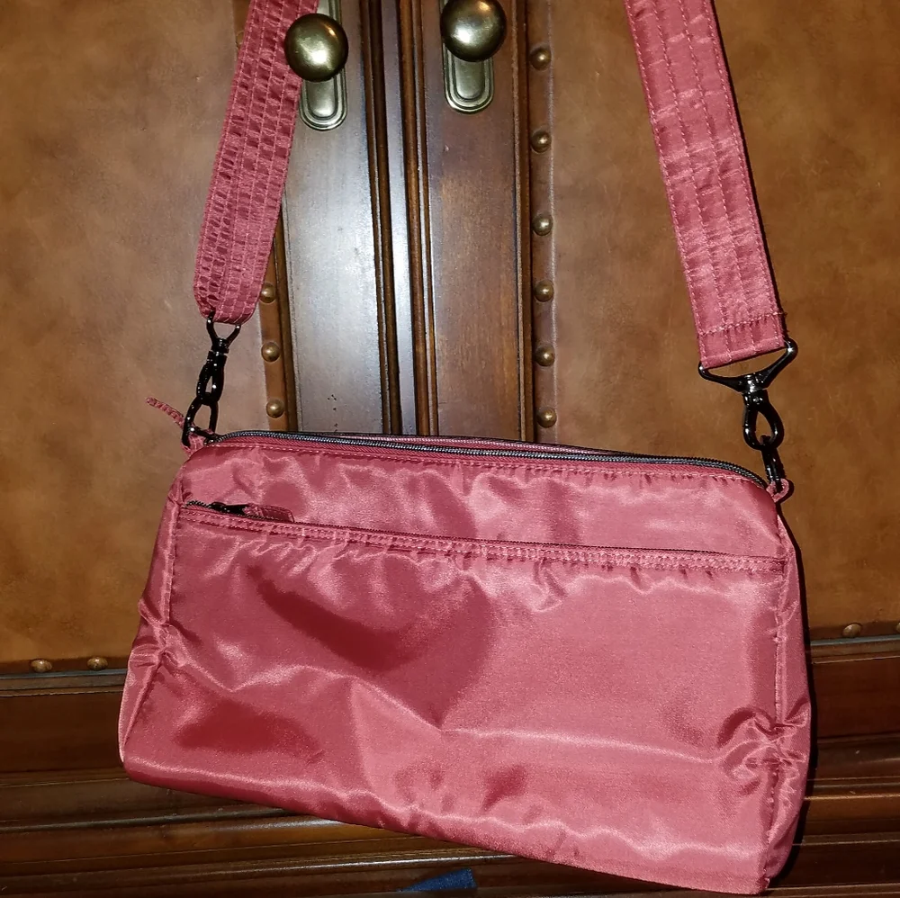 NWOT Lug crossbody bag purse - Picture 4 of 6